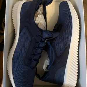 NWT - Steve Madden Men’s Sneakers 9.5